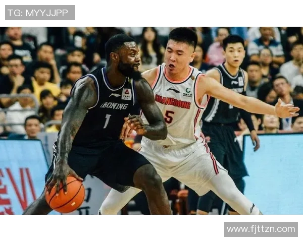 成都羽毛球队强势领跑联赛积分榜以91分稳居第一位置