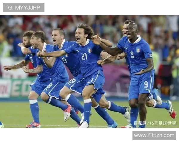 重庆足球队防反战术解析与实践探讨 重庆足球队防反战术解析与实践探讨