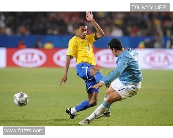 南京篮球队在联合会杯积分榜上以92分稳居第一名引发关注 南京篮球队在联合会杯积分榜上以92分稳居第一名引发关注