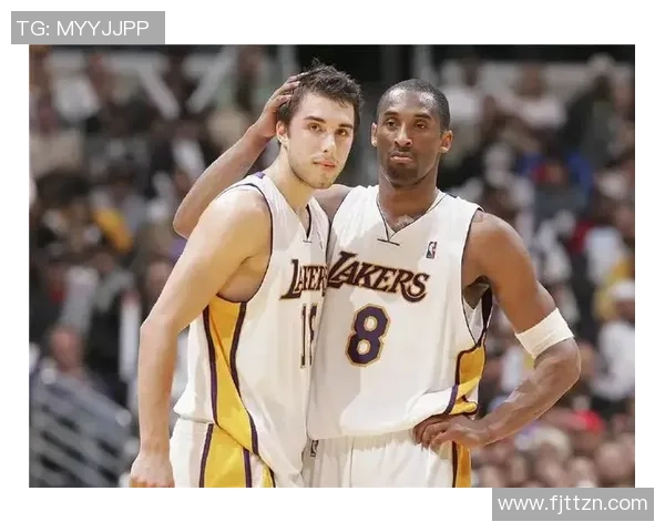 武汉篮球队耐力对比分析揭示球队潜力与挑战的深度剖析